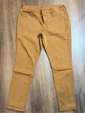 Maurice’s Women's Stretch Mustard/Tan Slim Jeans Sz XL